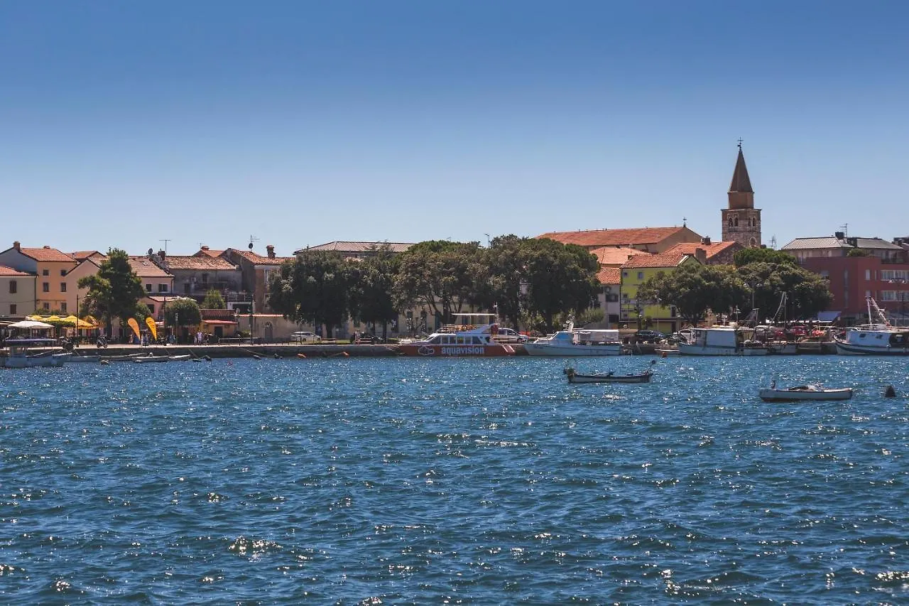 Vinea Apartmani Umag, Ulica G Garibaldia 2 0*, أوماغ
