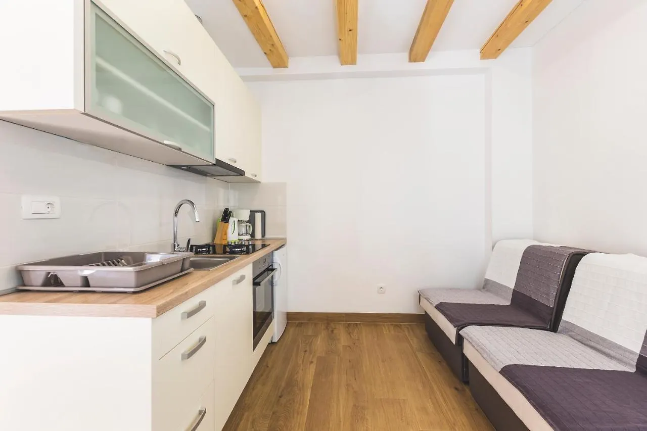 شقة Vinea Apartmani Umag, Ulica G Garibaldia 2