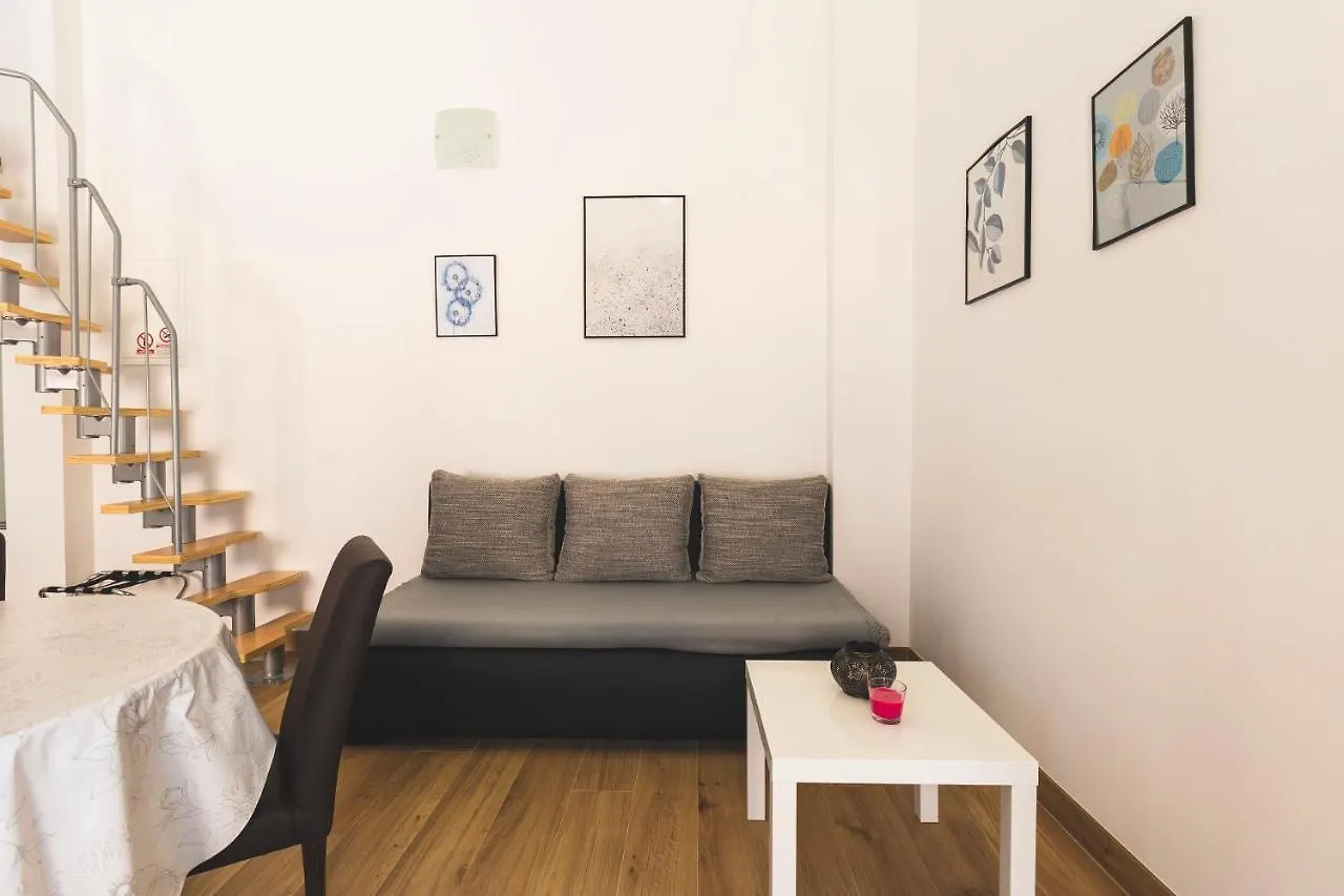 Vinea Apartmani Umag, Ulica G Garibaldia 2 0*, Umag